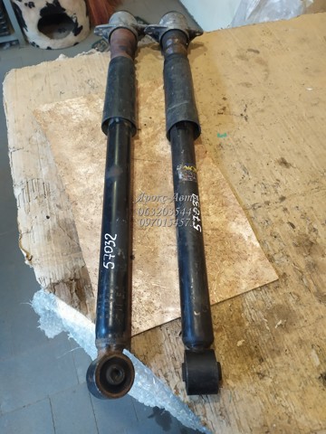 23890 Amortiguador trasero  disponible Utrera