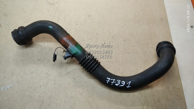 8200201617 RENAULT Tubo flexible de aire de sobrealimentación derecho  disponible Vigo