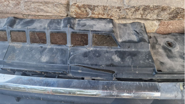 8P38536513FZ Parrilla comprar Girona