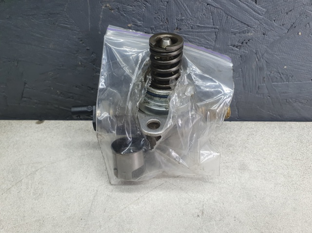 VAG 03C127026M Bomba de alta presión  disponible Lugo