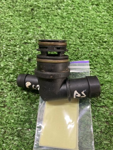 03F103175A Válvula, ventilaciuón cárter  comprar en Zaragoza