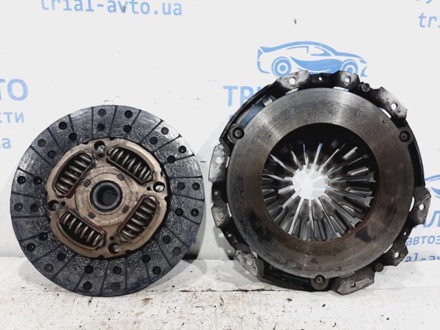 MN171120 Plato de presión de embrague comprar Almería