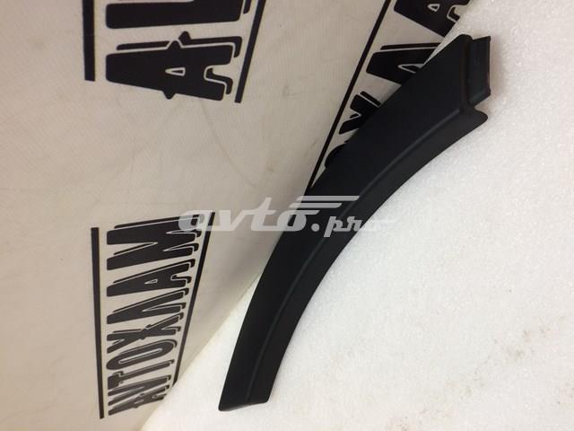 LR027251 Moldura de guardabarro trasero derecho  en stock Castellón