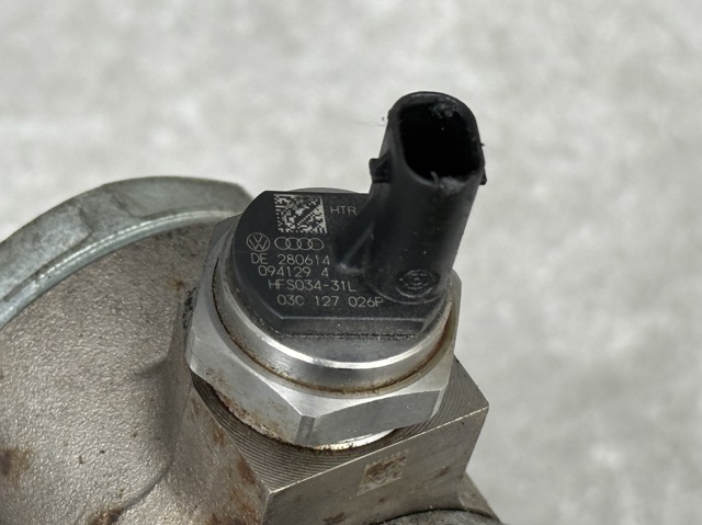 03C127026P Bomba de alta presión  disponible Burgos