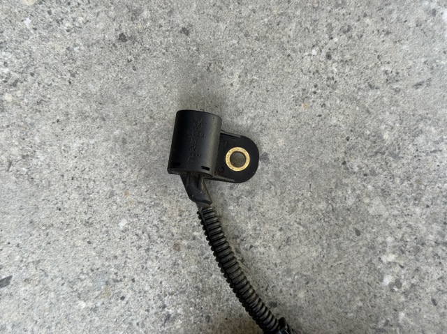 03G957147C Sensor de posición del árbol de levas  disponible Málaga