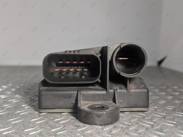 MERCEDES A6519001300 Relé de bujía de precalentamiento  comprar en Albacete