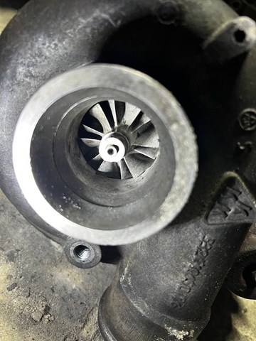 046145703G VAG Turbocompresor  disponible Ourense