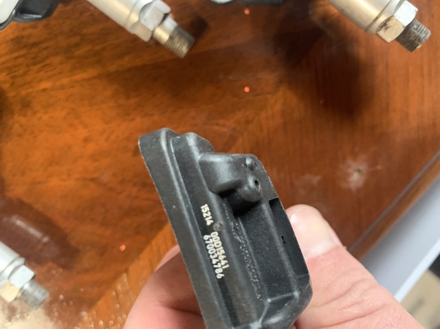 670034786 FIAT Sensor de presión de neumáticos  en stock Huelva