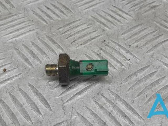 079919081D VAG Sensor de presión de aceite  en stock Córdoba