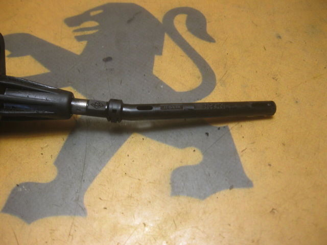 8200025302 RENAULT Sensor de nivel de aceite  en stock Gandía