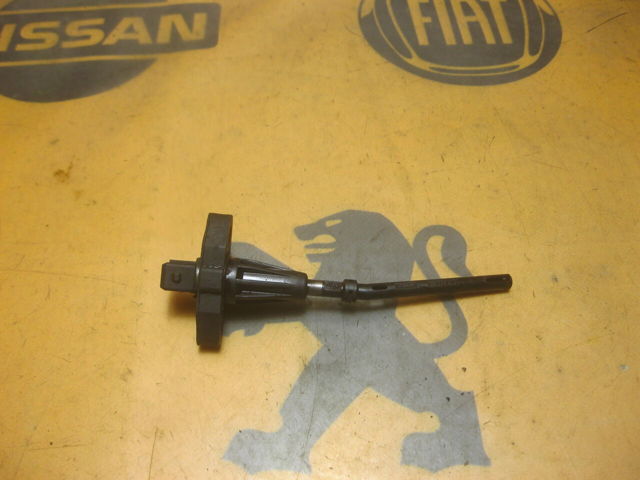 8200025302 RENAULT Sensor de nivel de aceite comprar Madrid