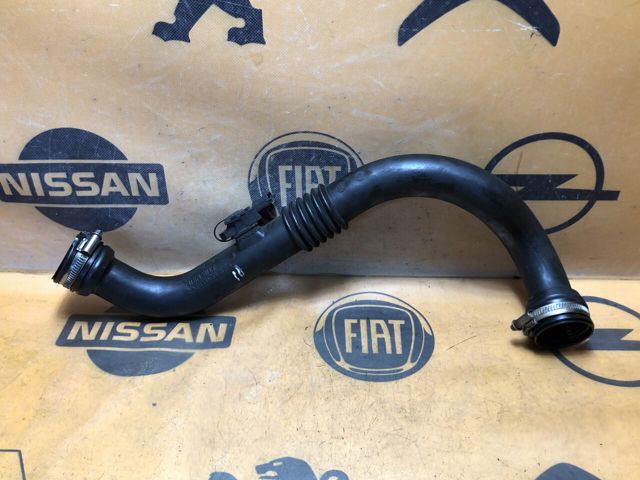 8200201617 RENAULT Tubo flexible de aire de sobrealimentación derecho  en stock Huelva