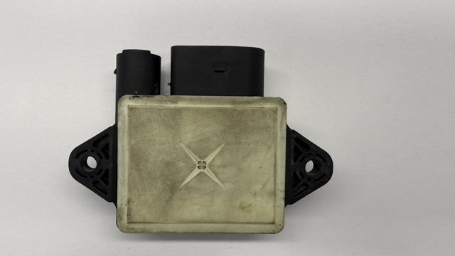 A6429002800 Relé de bujía de precalentamiento  disponible Málaga