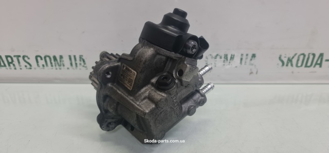 03L130755D VAG Bomba inyectora comprar Alcalá