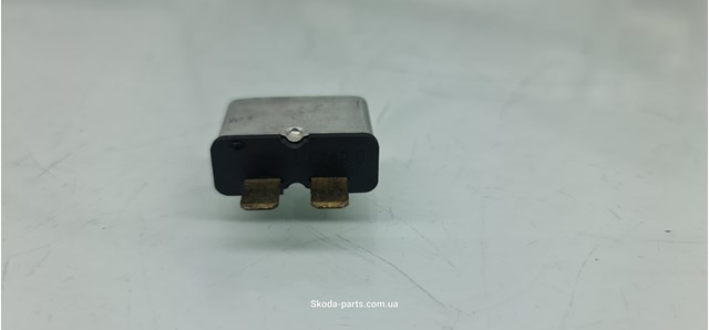 443937105A VAG Fusible  comprar en Lleida