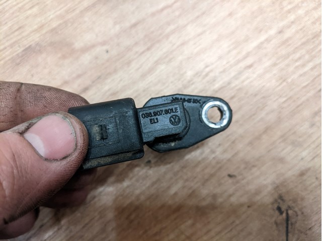 036907601E Sensor de posición del árbol de levas  disponible Utrera