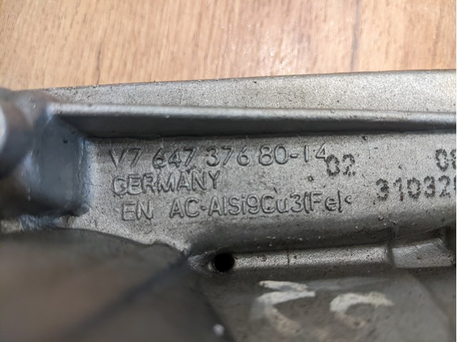 V764737680 Bomba de aceite  comprar en Zaragoza