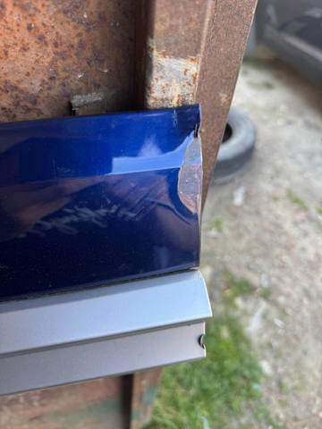 80A853959GGRU Moldura de puerta delantera izquierda inferior comprar Almería