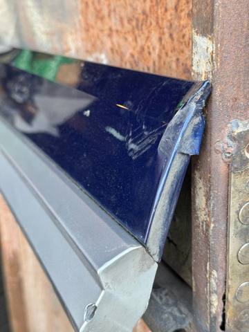 80A853959GGRU VAG Moldura de puerta delantera izquierda inferior  disponible Alicante