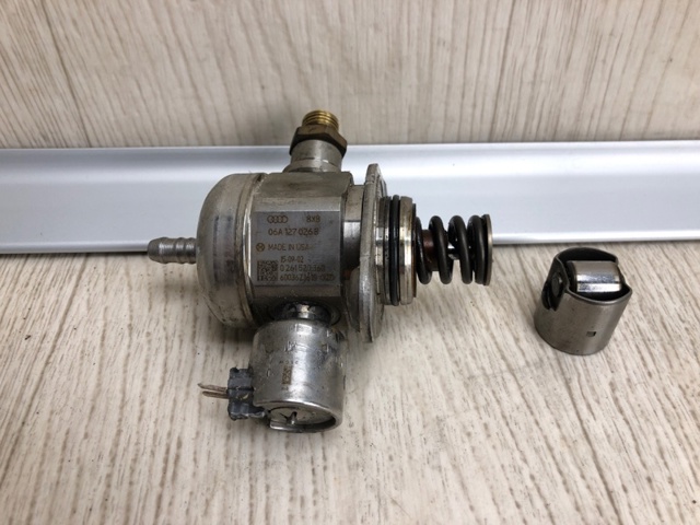 06A127026B VAG Bomba inyectora  en stock Gandía