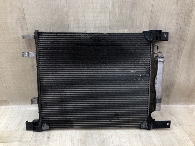 NISSAN 921001HA3A Condensador aire acondicionado  en stock Terrassa