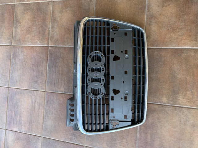 8E0853651J VAG Parrilla comprar Alcalá