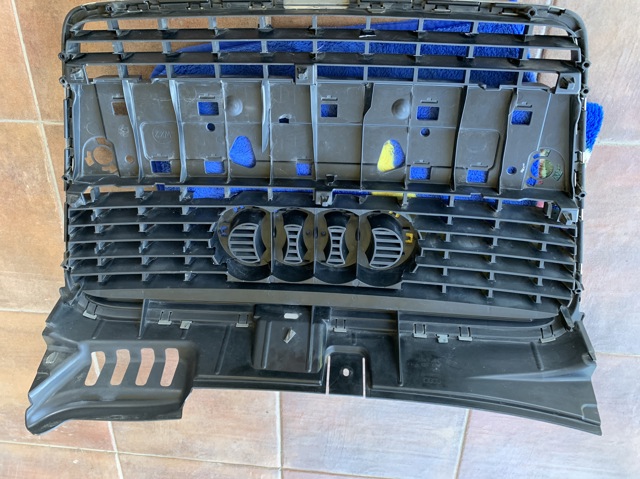 8E0853651J VAG Parrilla  en stock Huelva