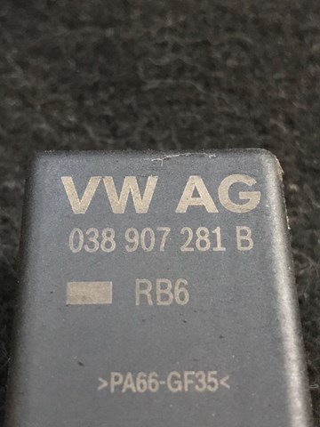 VAG 038907281B Relé de bujía de precalentamiento  disponible Lugo