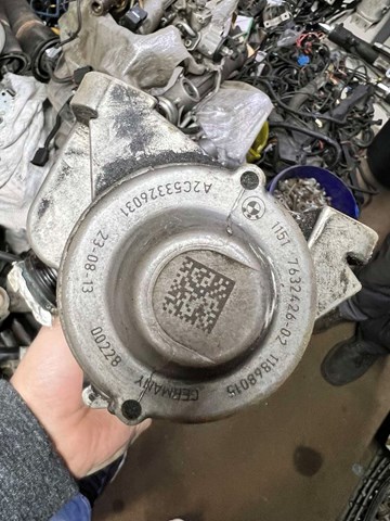 11519455978 Bomba de agua  en stock Sabadell