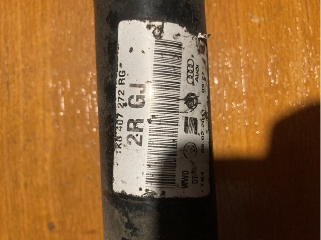 VAG 1K0407272RG Árbol de transmisión delantero derecho  disponible España