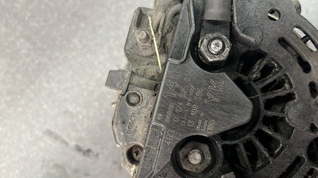 0124525030 BOSCH Alternador  comprar en Oviedo