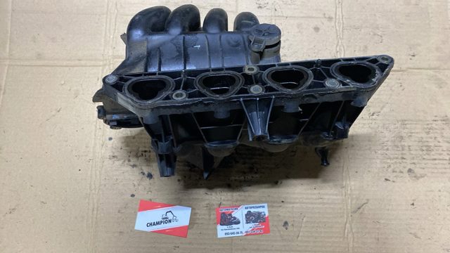 036129711CE VAG Colector de admisión  en stock Gandía