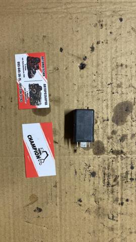 VAG 038907281B Relé de los calentadores comprar Pamplona