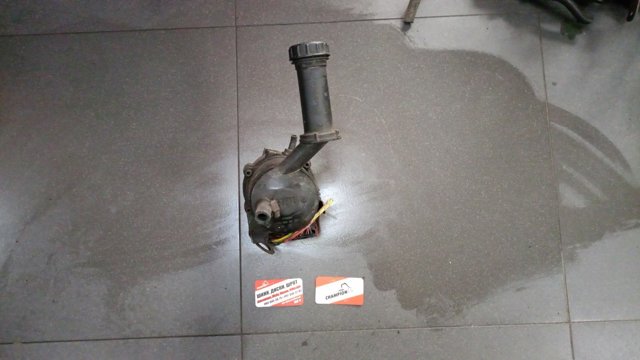 4007XV PEUGEOT Bomba de dirección  en stock Gandía