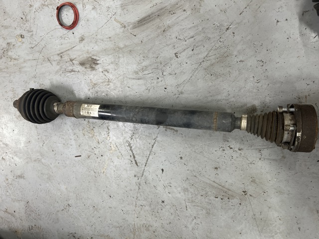 5Q0407272H VAG Árbol de transmisión delantero derecho  disponible Vigo