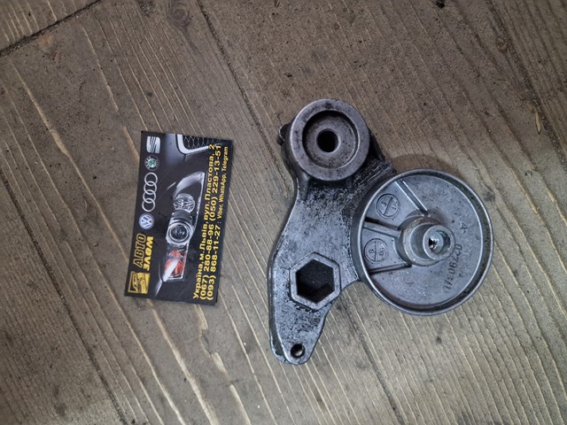 059145283A VAG Tensor de correa poli V  en stock Córdoba