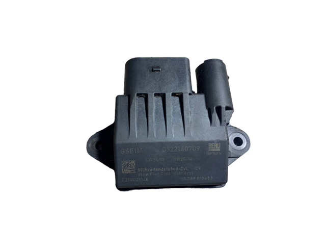 0522140709 MERCEDES Relé de bujía de precalentamiento  disponible Ourense