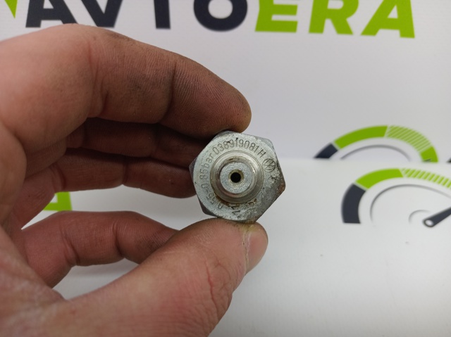 038919081H Sensor de presión de aceite  en stock Sabadell
