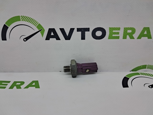 VAG 06E919081F Sensor de presión de aceite  en stock Salamanca