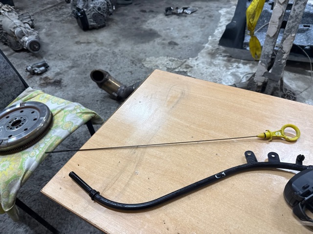 06K115611B Varilla de nivel de aceite comprar Almería