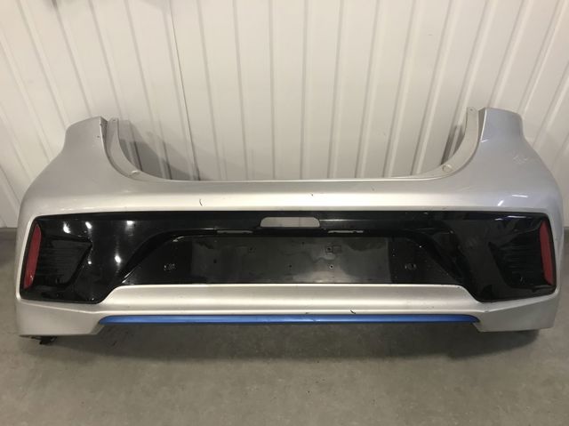 86610G2010 HYUNDAI Moldura de parachoques trasero  disponible Alicante