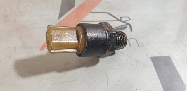 NISSAN 2524000Q0A Sensor de presión de aceite  en stock Valencia