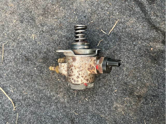 VAG 03C127026C Bomba inyectora  en stock Valencia