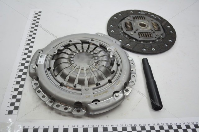 302057302R Disco de embrague  disponible Utrera