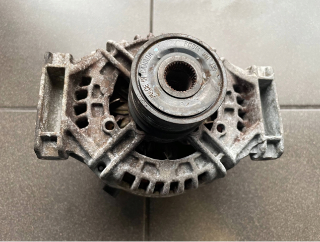 0124425040 Alternador comprar Sevilla