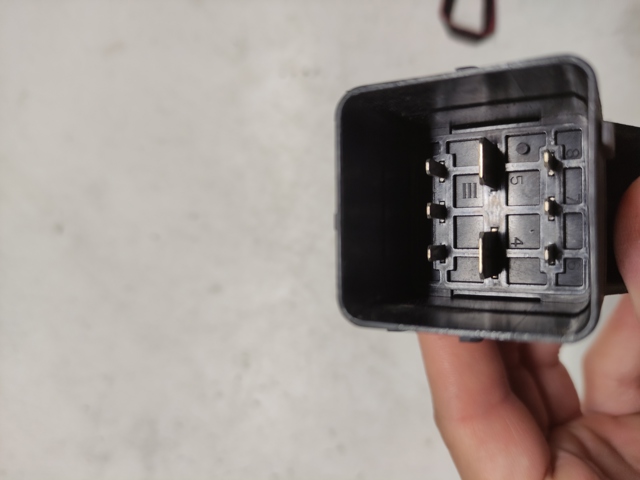 FORD 1865194 Relé de bujía de precalentamiento  disponible Valladolid