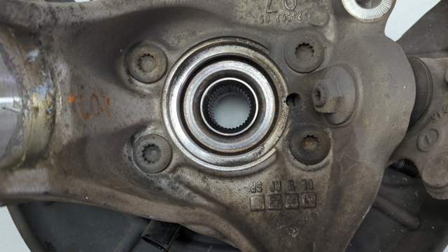 1K0407621F VAG Buje de rueda delantero comprar Bilbao