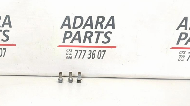 WHT001812 Tornillo de rueda  disponible Burgos