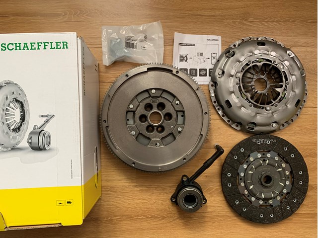 LUK 600001700 Kit de embrague (3 partes)  comprar en Ponferrada