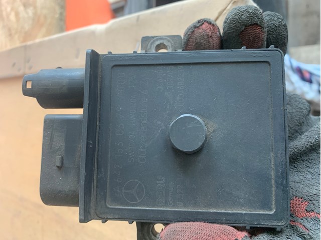 A6421530379 Relé de los calentadores  en stock Granada